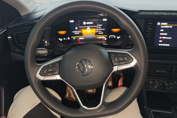 Used Volkswagen Lavida 2025 New Sharp 1.5L Outstanding New Edition Steering Wheel