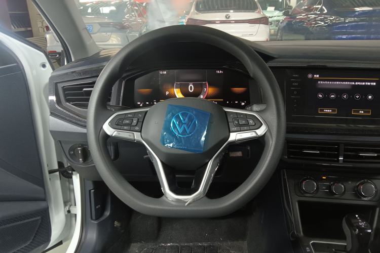 Used Volkswagen Lavida 2025 New Sharp 1.5L Outstanding New Edition Steering Wheel