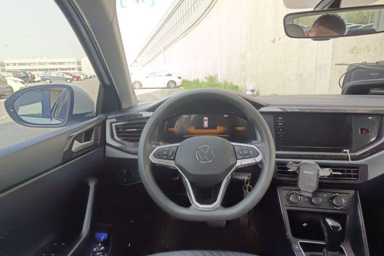 Used Volkswagen Lavida 2025 New Sharp 1.5L Outstanding New Edition Steering Wheel