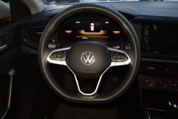 Used Volkswagen Lavida 2025 New Sharp 1.5L Outstanding New Edition Steering Wheel