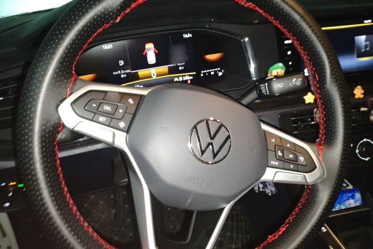 Used Volkswagen Lavida 2025 New Sharp 1.5L Outstanding New Edition Steering Wheel