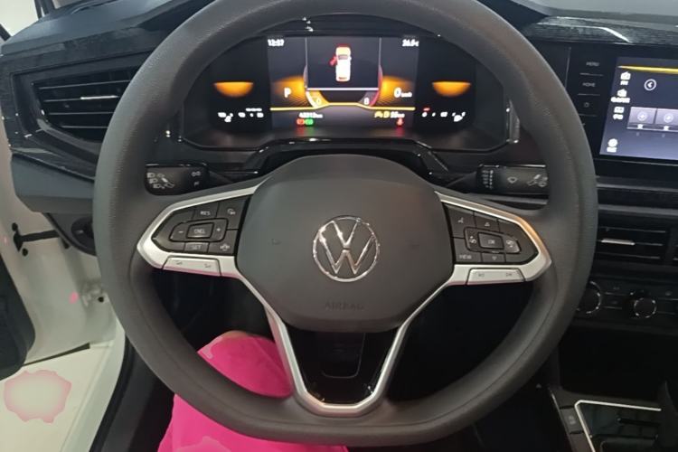 Used Volkswagen Lavida 2025 New Sharp 1.5L Outstanding New Edition Steering Wheel