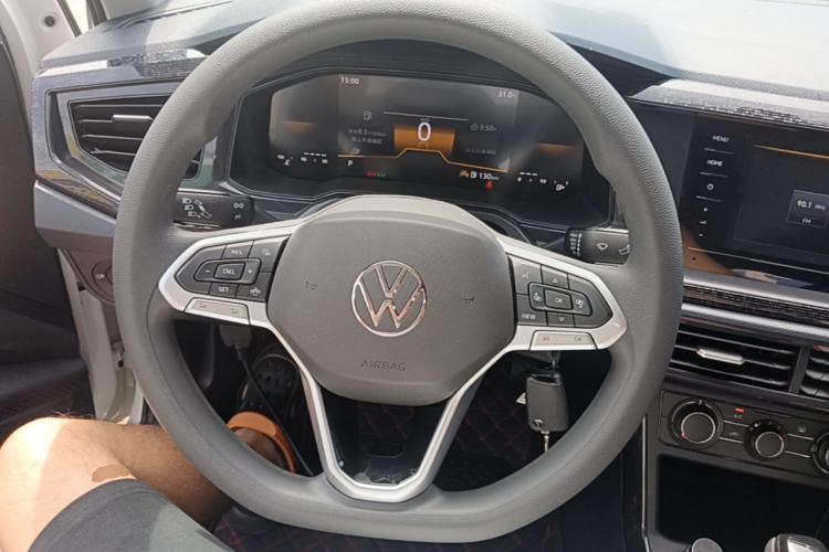Used Volkswagen Lavida 2025 New Sharp 1.5L Outstanding New Edition Steering Wheel