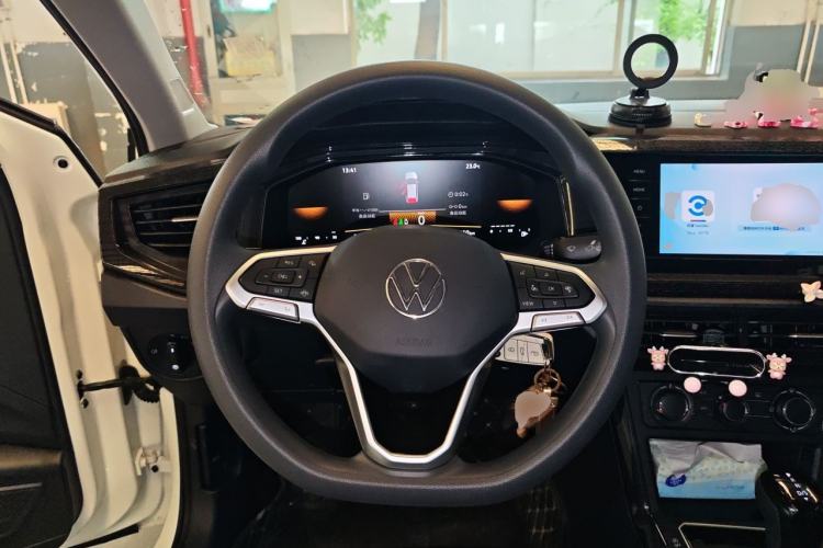 Used Volkswagen Lavida 2025 New Sharp 1.5L Outstanding New Edition Steering Wheel