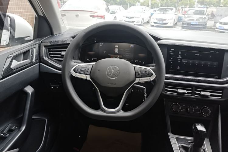 Used Volkswagen Lavida 2025 New Sharp 1.5L Outstanding New Edition Steering Wheel