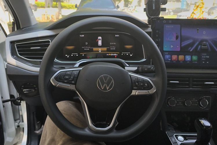 Used Volkswagen Lavida 2025 New Sharp 1.5L Outstanding New Vision Edition Steering Wheel