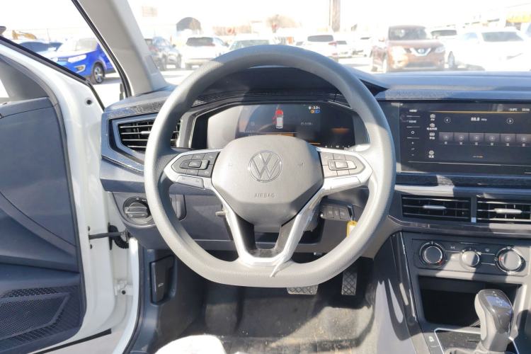 Used Volkswagen Lavida 2025 New Sharp 1.5L Outstanding New Edition Steering Wheel