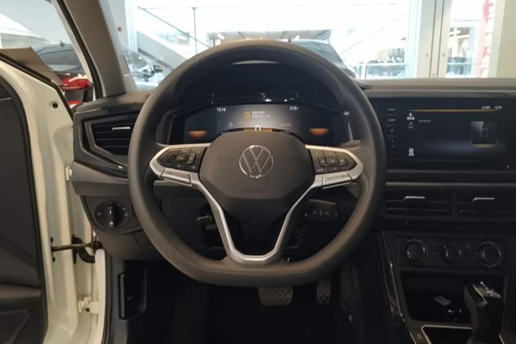 Used Volkswagen Lavida 2025 New Sharp 1.5L Outstanding New Edition Steering Wheel