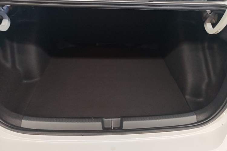 Used Volkswagen Lavida 2025 New Sharp 1.5L Outstanding New Edition Trunk