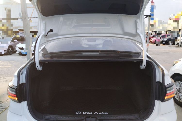Used Volkswagen Lavida 2025 New Sharp 1.5L Outstanding New Vision Edition Trunk