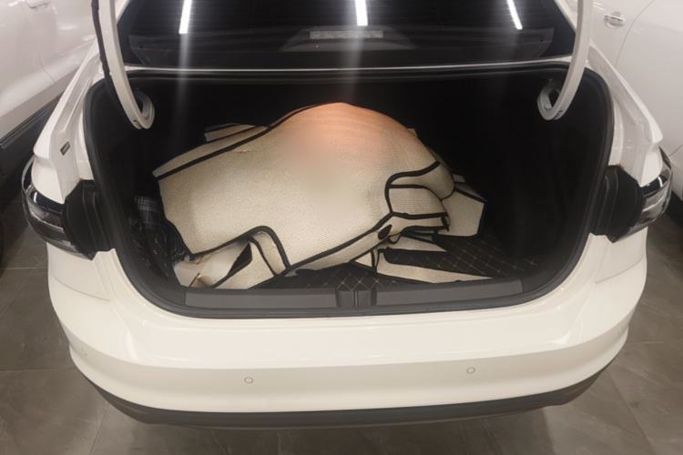 Used Volkswagen Lavida 2025 New Sharp 1.5L Outstanding New Edition Trunk