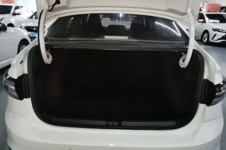 Used Volkswagen Lavida 2025 New Sharp 1.5L Outstanding New Edition Trunk