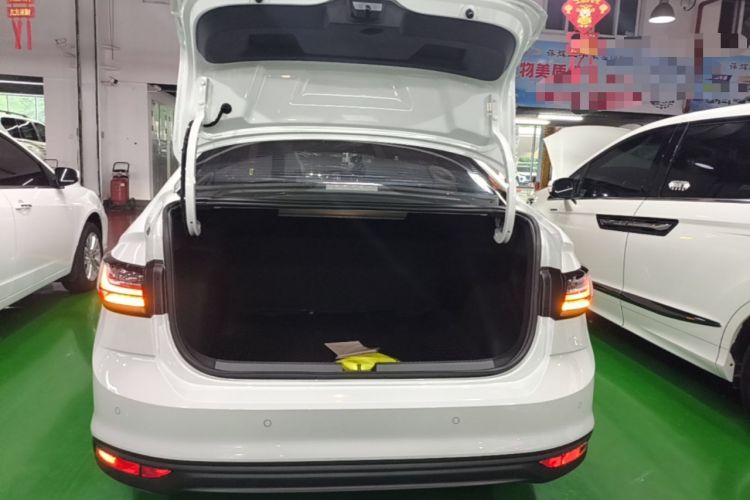 Used Volkswagen Lavida 2025 New Sharp 1.5L Outstanding New Edition Trunk