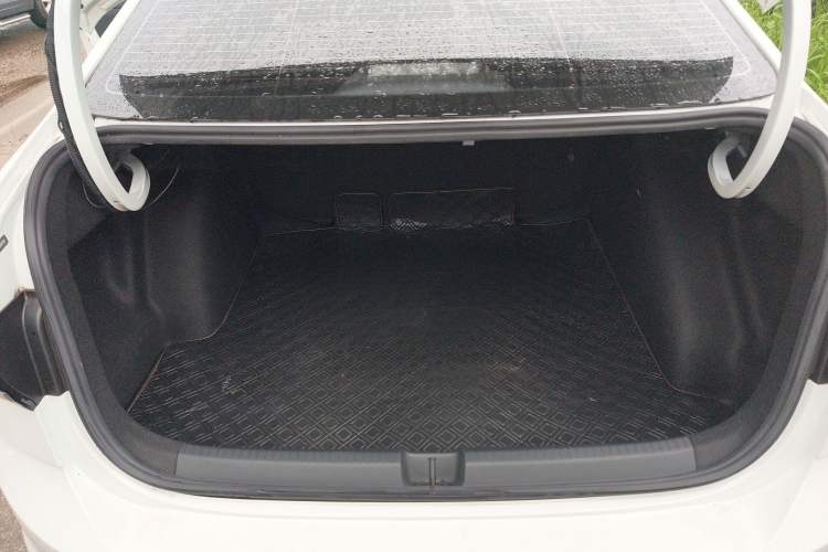 Used Volkswagen Lavida 2025 New Sharp 1.5L Outstanding New Edition Trunk