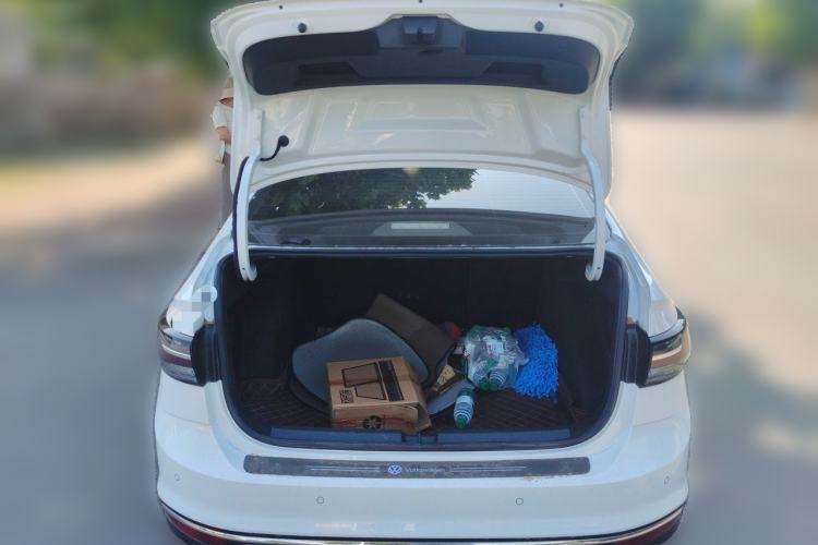 Used Volkswagen Lavida 2025 New Sharp 1.5L Outstanding New Vision Edition Trunk