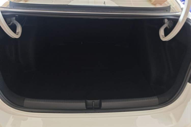 Used Volkswagen Lavida 2025 New Sharp 1.5L Outstanding New Edition Trunk
