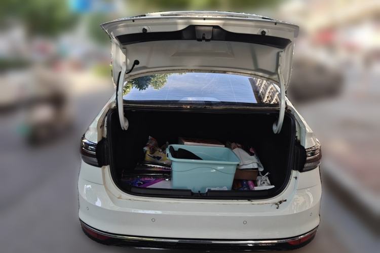 Used Volkswagen Lavida 2025 New Sharp 1.5L Outstanding New Vision Edition Trunk
