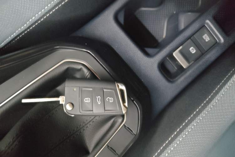 Used Volkswagen Lavida 2025 New Sharp 1.5L Outstanding New Vision Edition Vehicle Key