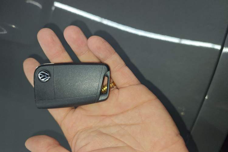 Used Volkswagen Lavida 2025 New Sharp 1.5L Outstanding New Edition Vehicle Key