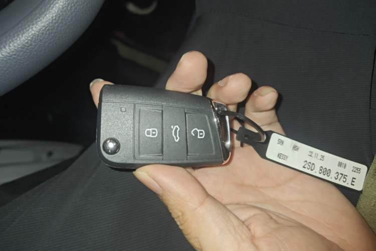 Used Volkswagen Lavida 2025 New Sharp 1.5L Outstanding New Vision Edition Vehicle Key