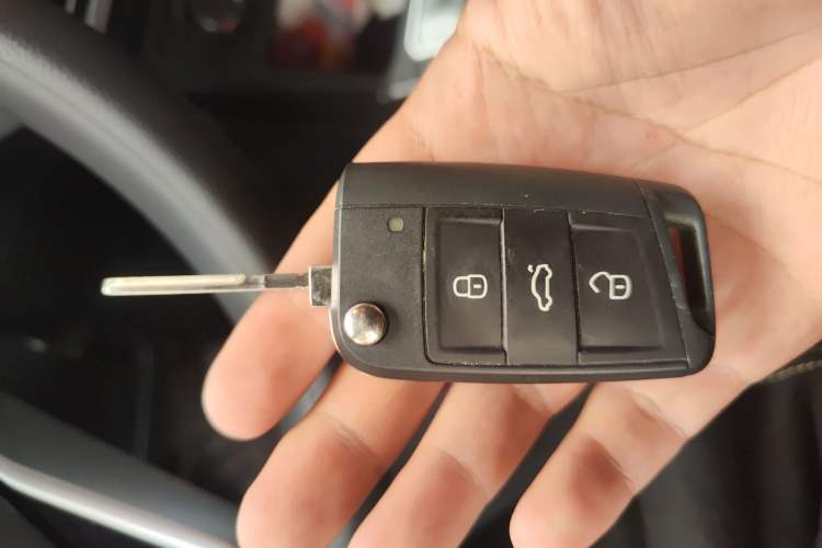 Used Volkswagen Lavida 2025 New Sharp 1.5L Outstanding New Edition Vehicle Key