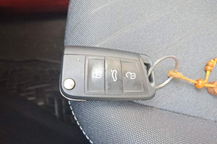 Used Volkswagen Lavida 2025 New Sharp 1.5L Outstanding New Edition Vehicle Key