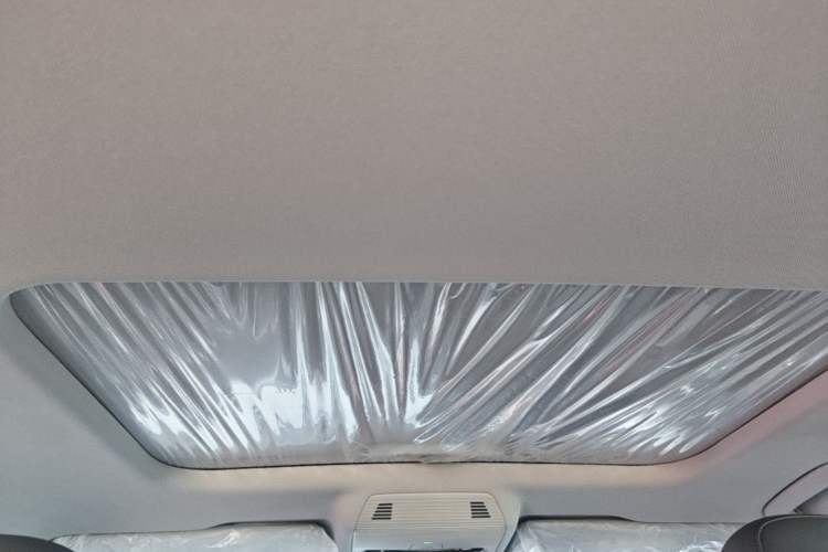 Used Volkswagen Lavida 2026 Pro 1.5L Six Million Edition Headliner