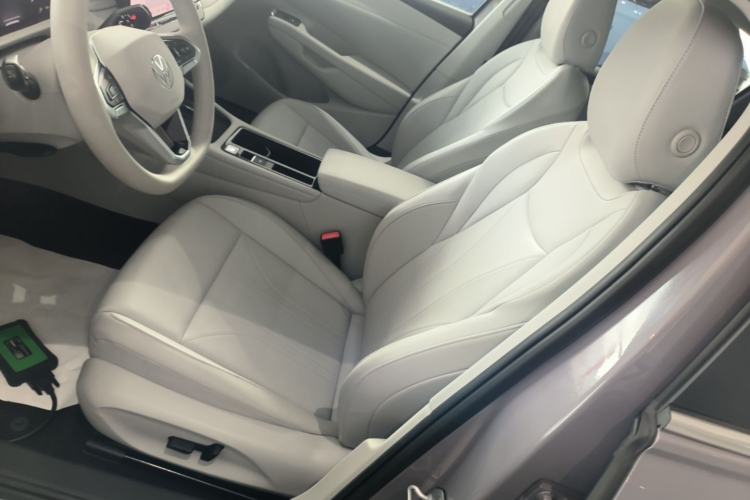 Used Volkswagen Lavida 2026 Pro 300TSI Starry Zhi Yi Edition Left Front Seat