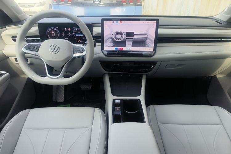 Used Volkswagen Lavida 2026 Pro 300TSI Starry Zhi Yi Edition Center Console