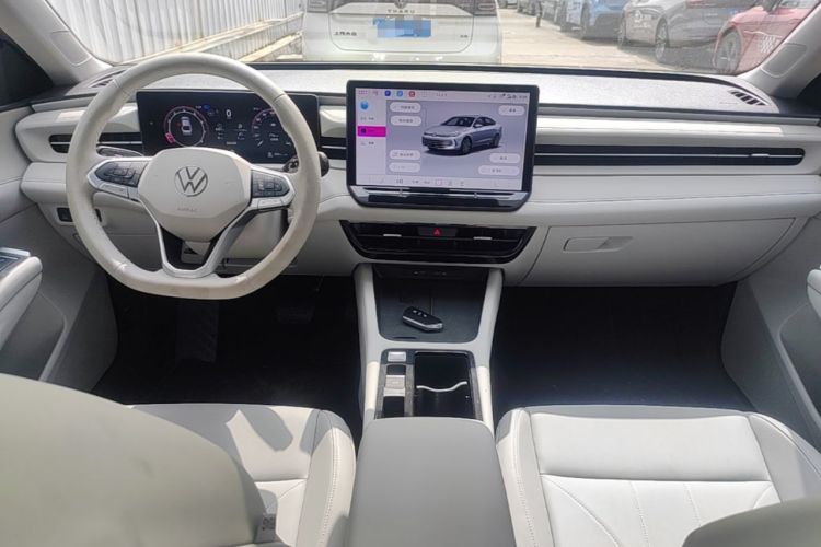 Used Volkswagen Lavida 2026 Pro 300TSI Starry Zhi Yi Edition Center Console