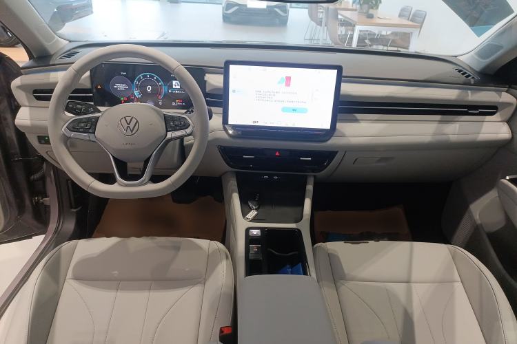 Used Volkswagen Lavida 2026 Pro 300TSI Zhi Yi Edition Center Console