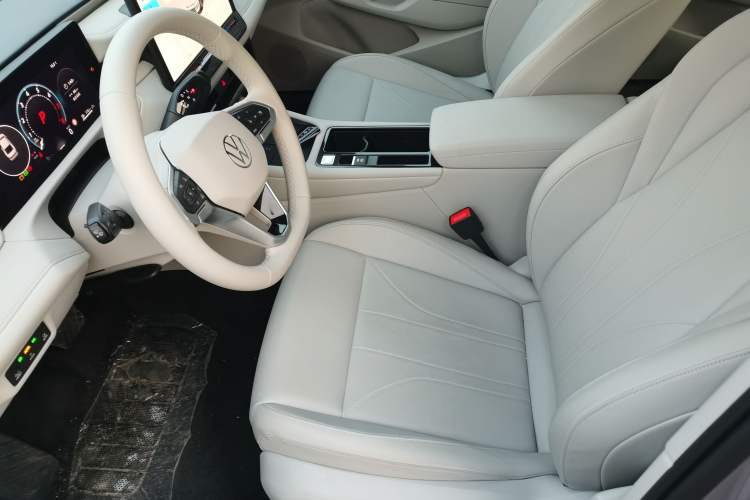 Used Volkswagen Lavida 2026 Pro 300TSI Starry Zhi Yi Edition Driver Seat