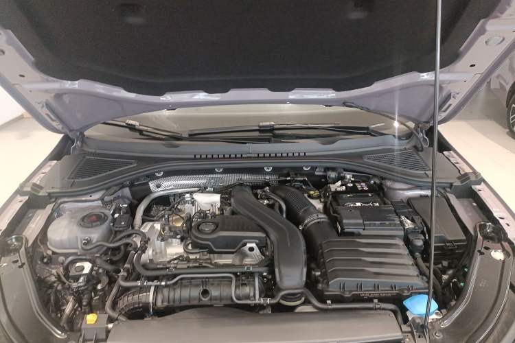 Used Volkswagen Lavida 2026 Pro 300TSI Zhi Yi Edition Engine Bay