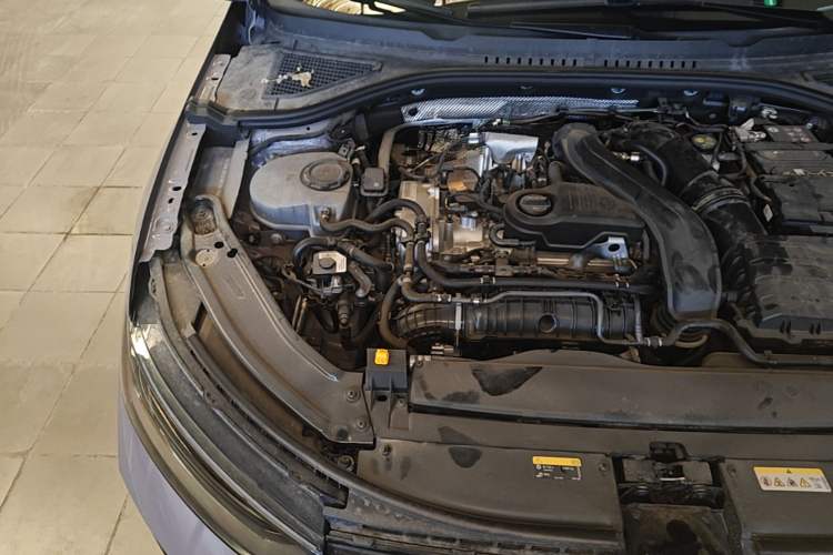 Used Volkswagen Lavida 2026 Pro 300TSI Starry Zhi Yi Edition Engine Bay Right