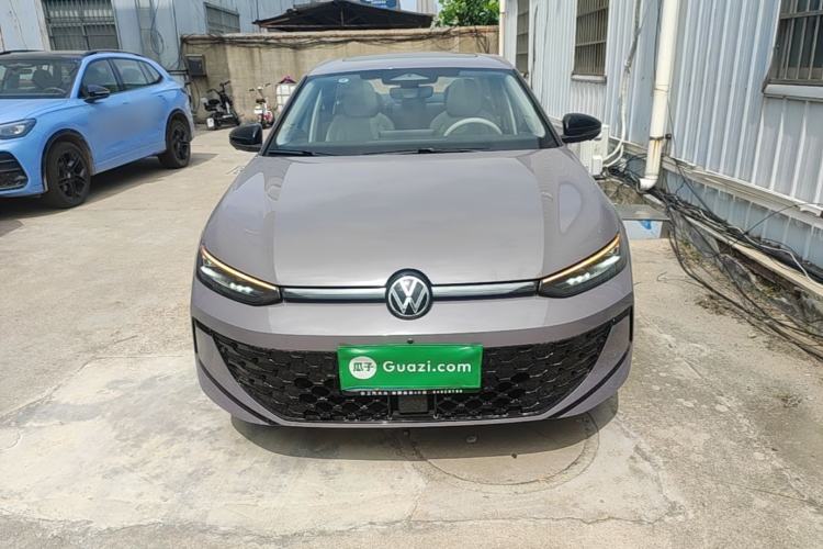 Used Volkswagen Lavida 2026 Pro 300TSI Starry Zhi Yi Edition Front