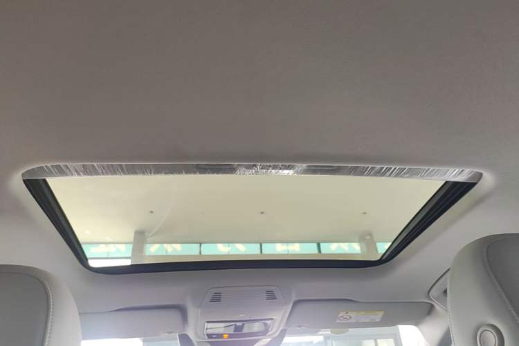 Used Volkswagen Lavida 2026 Pro 300TSI Starry Zhi Yi Edition Headliner
