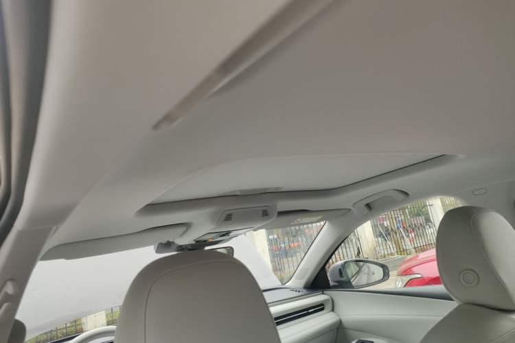 Used Volkswagen Lavida 2026 Pro 300TSI Zhi Yi Edition Headliner