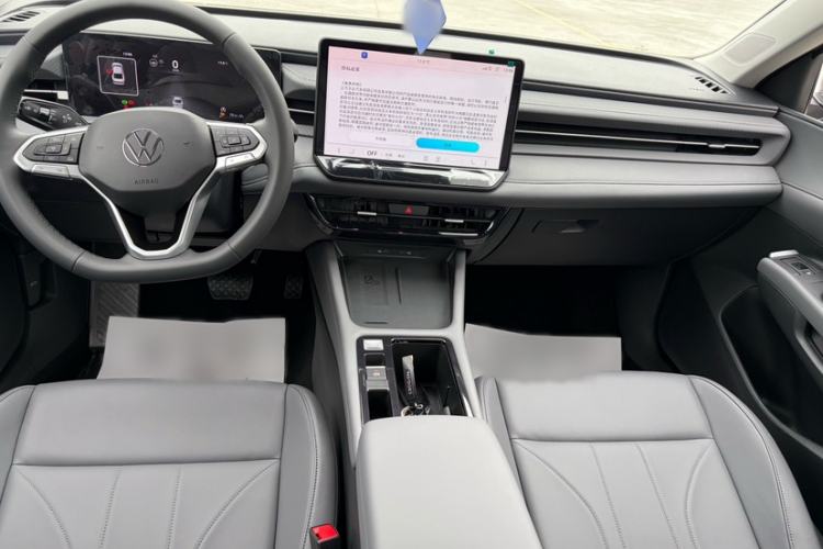 Used Volkswagen Lavida 2026 Pro 300TSI Zhi Yi Edition Interior 1