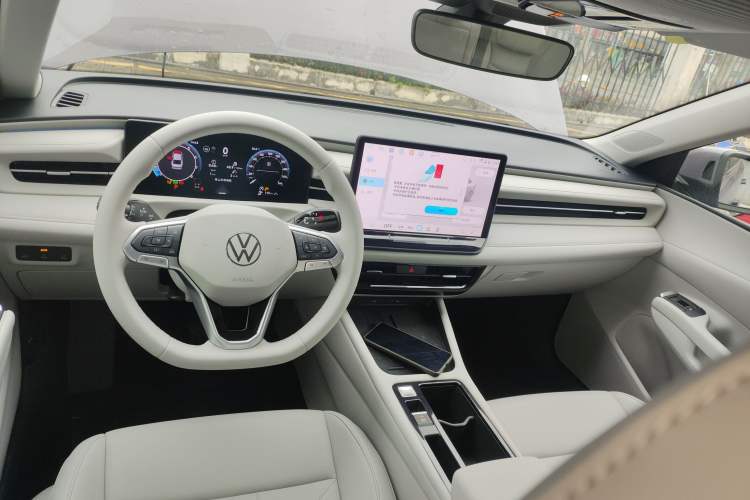 Used Volkswagen Lavida 2026 Pro 300TSI Zhi Yi Edition Interior 2
