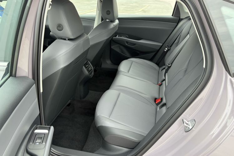 Used Volkswagen Lavida 2026 Pro 300TSI Zhi Yi Edition Interior 3