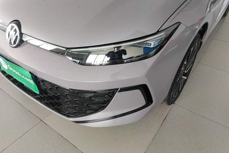Used Volkswagen Lavida 2026 Pro 300TSI Starry Zhi Yi Edition Left Front Headlight