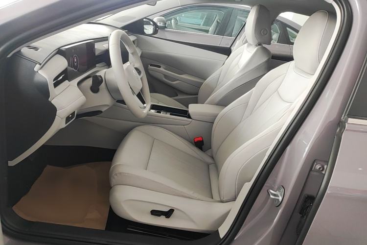 Used Volkswagen Lavida 2026 Pro 300TSI Starry Zhi Yi Edition Left Front Seat