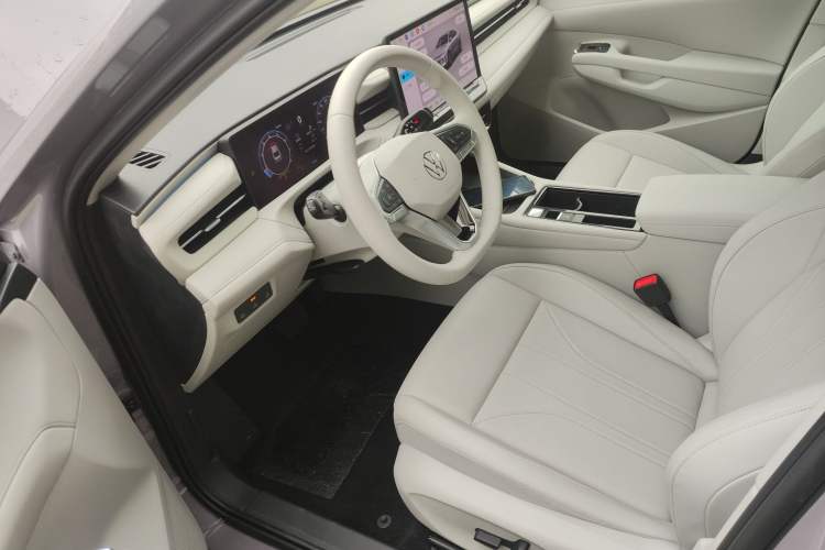Used Volkswagen Lavida 2026 Pro 300TSI Zhi Yi Edition Left Front Seat