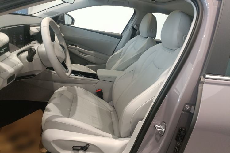 Used Volkswagen Lavida 2026 Pro 300TSI Zhi Yi Edition Left Front Seat