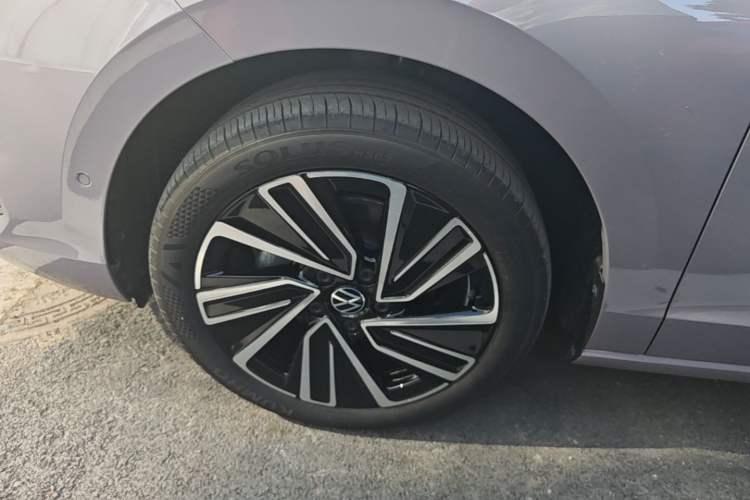 Used Volkswagen Lavida 2026 Pro 300TSI Starry Zhi Yi Edition Left Front Wheel Hub
