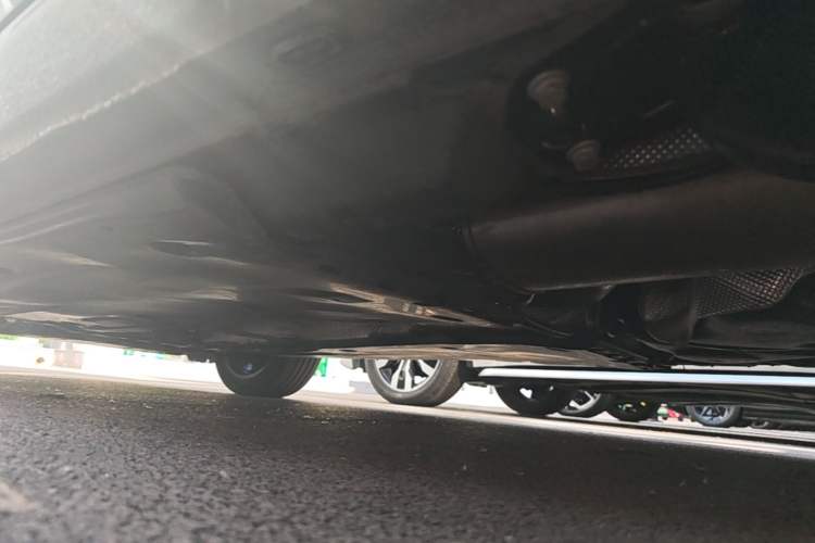 Used Volkswagen Lavida 2026 Pro 300TSI Starry Zhi Yi Edition Left Side Sill