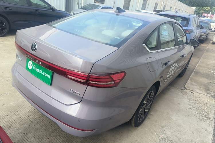 Used Volkswagen Lavida 2026 Pro 300TSI Starry Zhi Yi Edition Rear Right 45 Deg