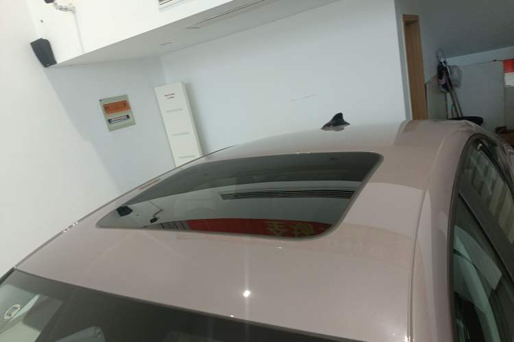 Used Volkswagen Lavida 2026 Pro 300TSI Zhi Yi Edition Roof