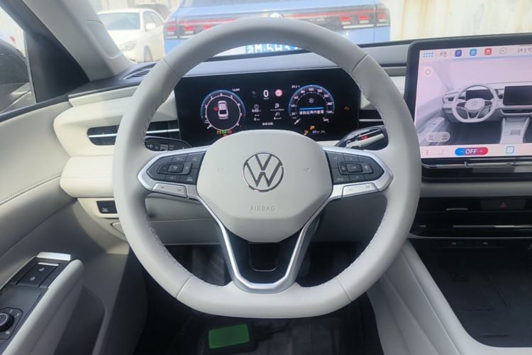 Used Volkswagen Lavida 2026 Pro 300TSI Starry Zhi Yi Edition Steering Wheel
