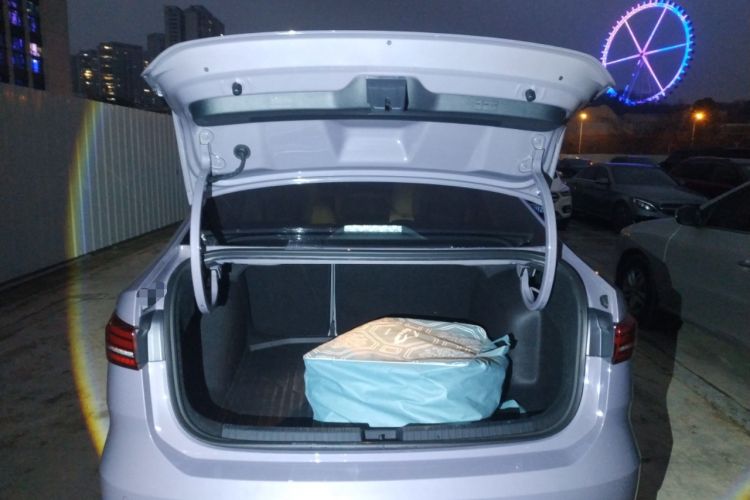 Used Volkswagen Lavida 2026 Pro 300TSI Starry Zhi Yi Edition Trunk
